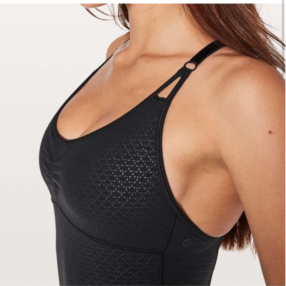 Lululemon The Easy bodysuit size 2 - Picture 6 of 6